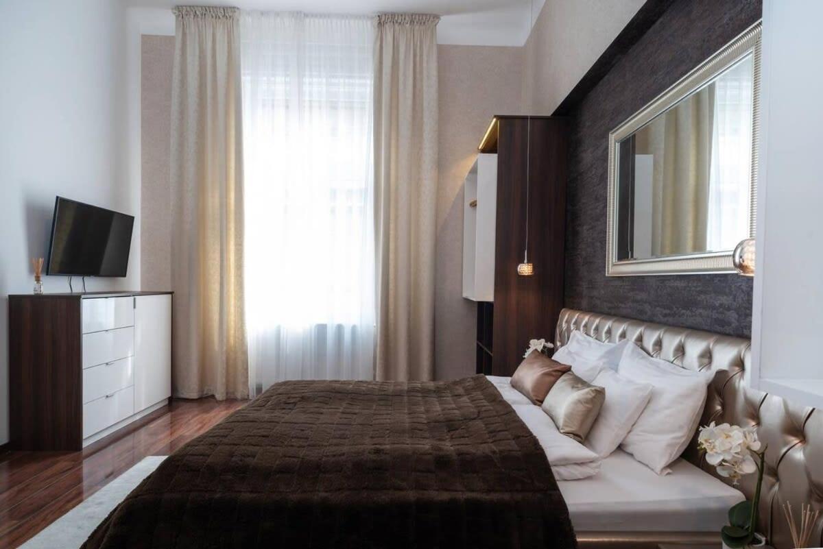 בודפשט Central Luxy Design Apartment מראה חיצוני תמונה